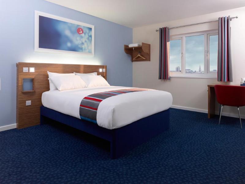 Travelodge London Richmond Central Екстер'єр фото